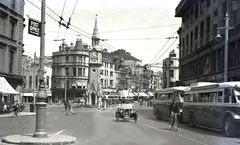 The-Albert-Memorial.-1956.